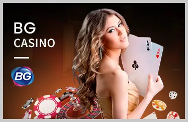 Người chơi tập trung phân tích chiến lược slot